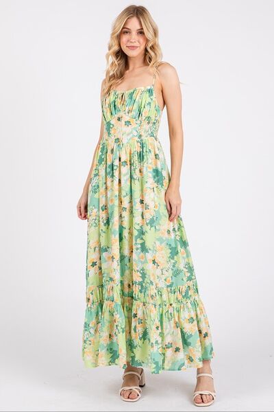 Robe longue à fines bretelles Mittoshop fleurie, dos smocké et ourlet à volants
