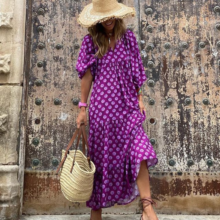 Elegantes Boho-Kleid mit Blumenmuster und Puffärmeln