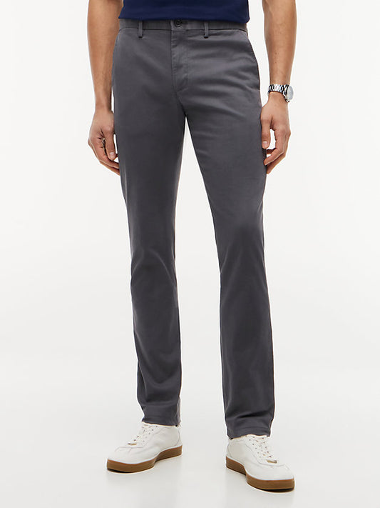 Bleecker Slim Fit Chinos