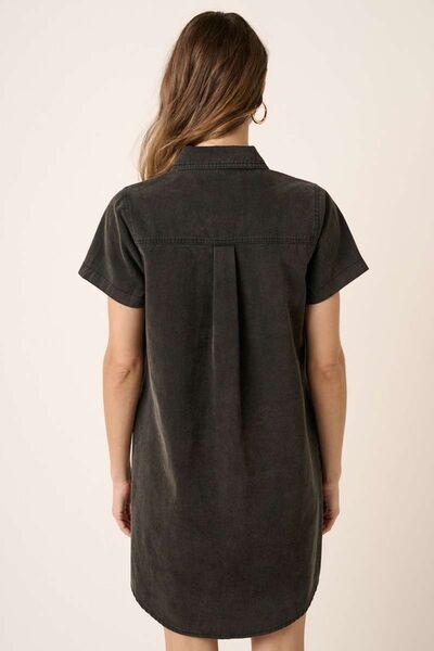 Robe chemise Mittoshop à col et manches courtes, avec détails boutonnés