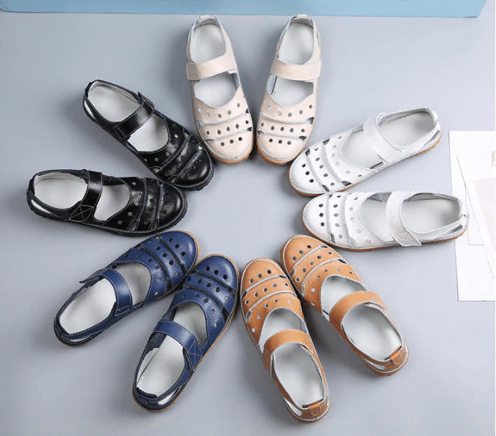 Sandales plates en cuir ajourées à crochet pour femme