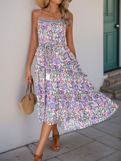 Perfee Decor Ärmelloses Midi-Stufenkleid mit Knopfmuster