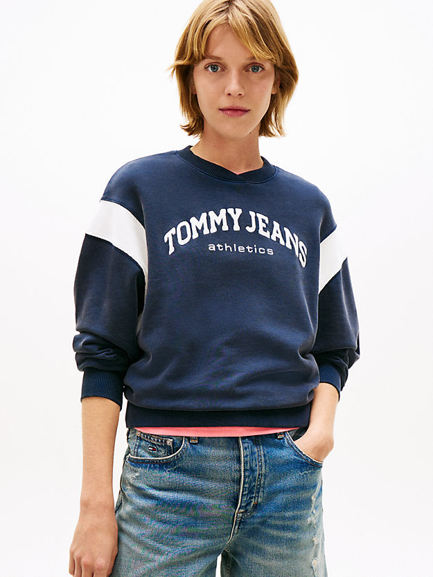 Contrast Logo Embroidery Boxy Sweatshirt