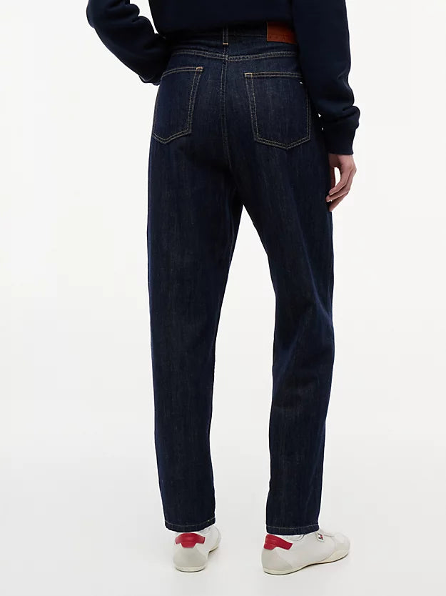 Ultra High Rise Tapered Mom Jeans WiLinen