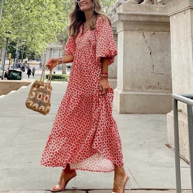 Elegantes Boho-Kleid mit Blumenmuster und Puffärmeln