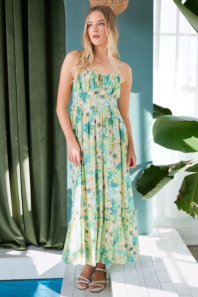 Robe longue à fines bretelles Mittoshop fleurie, dos smocké et ourlet à volants