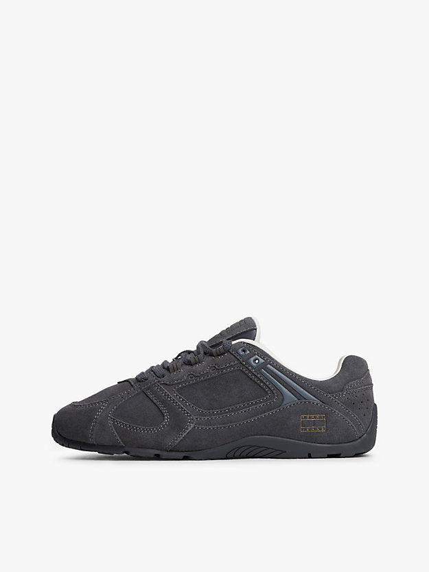 Archive Runner Suede Cleat Low Profile Trainers