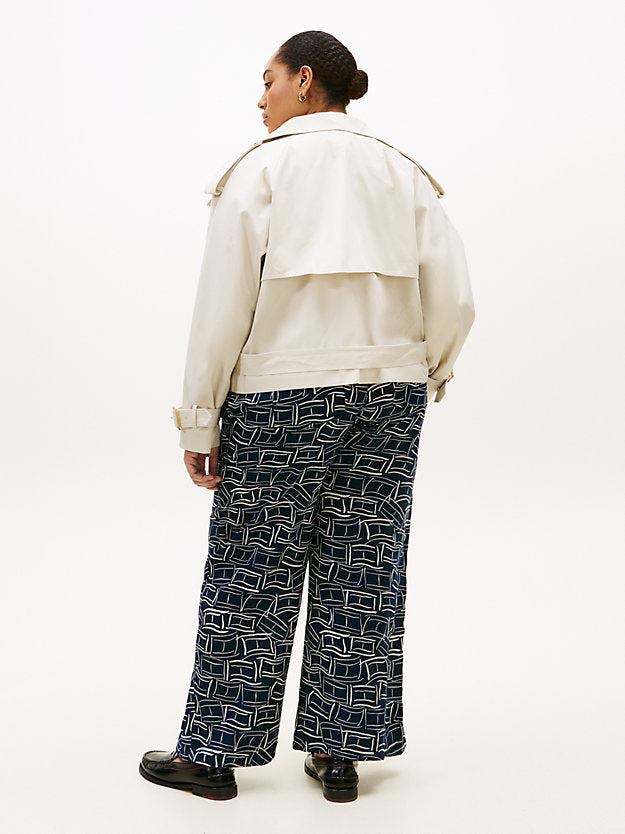 Curve Water Repellent Short Trench Jacket