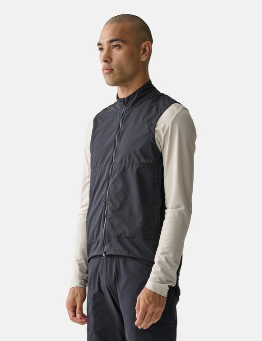 Alt_Road Wind Vest - Black