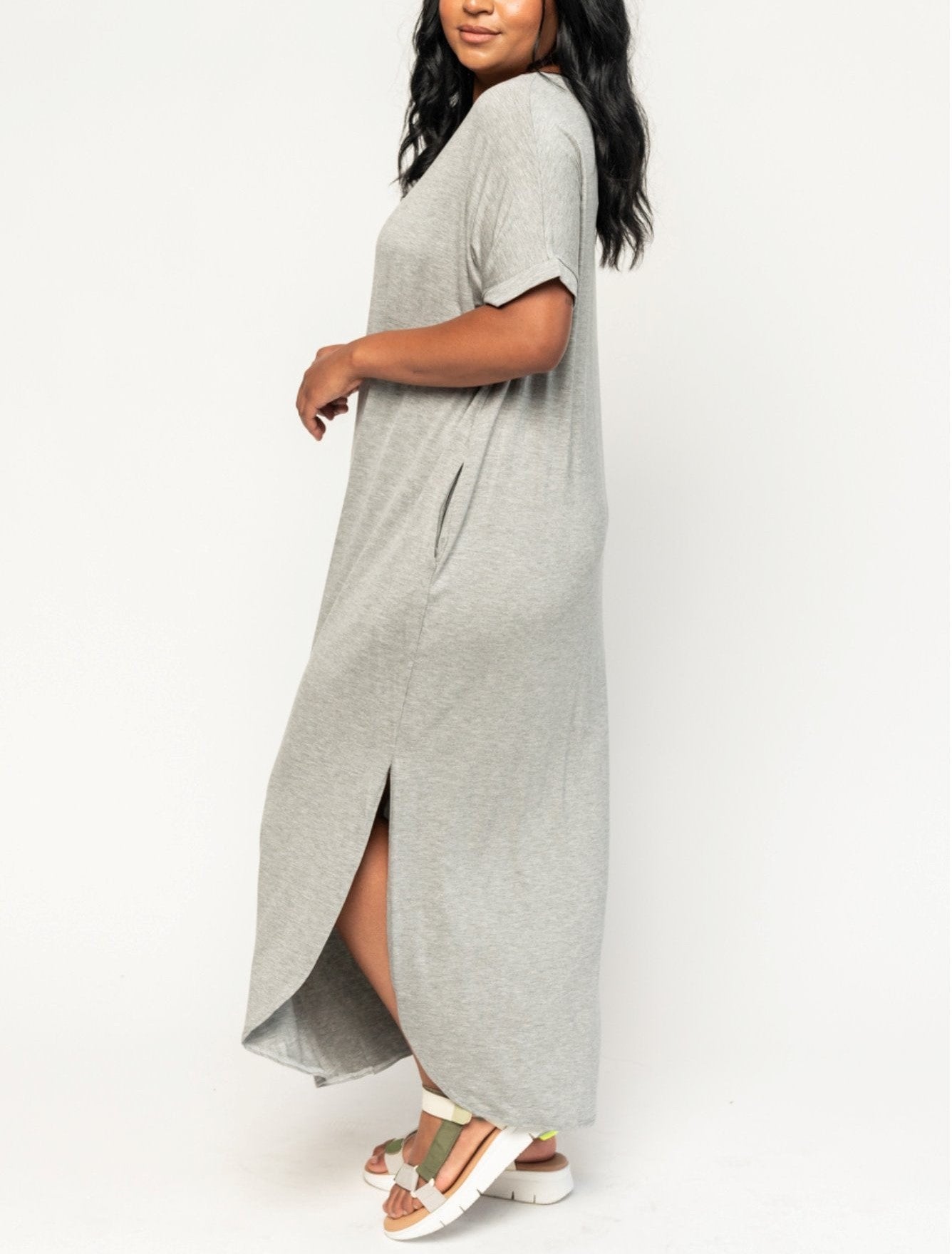 Robe T-shirt ample à col en V fendu pour femme (2 achetées = livraison gratuite)
