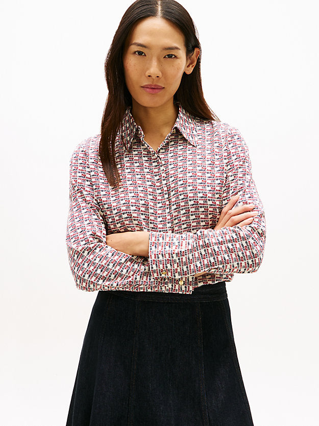 Regular Fit Concealed Placket Twill Shirt