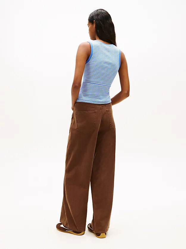 Ribbed Scoop Neck Slim Tank Top