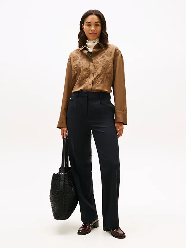 Floral Embroidery Oversized Fit Shirt WiLinen