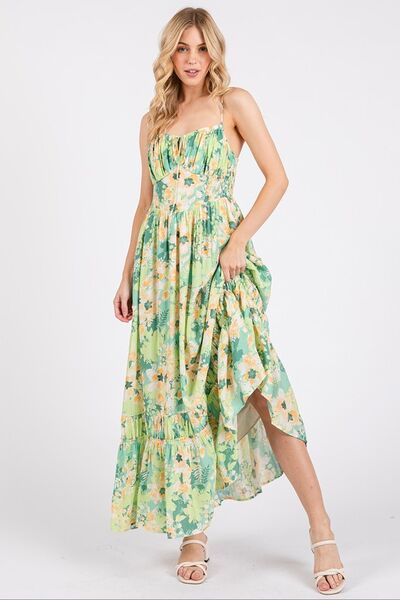 Robe longue à fines bretelles Mittoshop fleurie, dos smocké et ourlet à volants