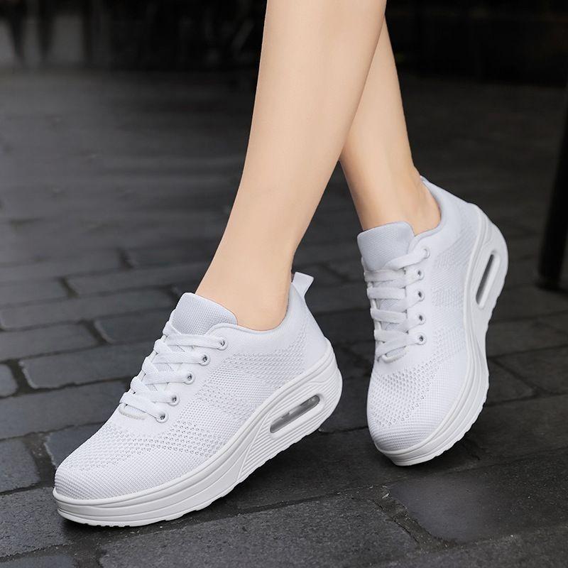 WIDE🔥Nur noch heute 60% Rabatt – Leichte orthopädische Sneaker für Damen aus atmungsaktivem Mesh-Gewebe