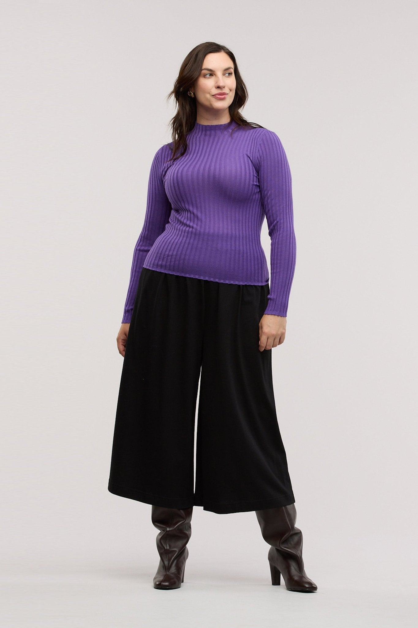 Merino Traveller Funnel Neck