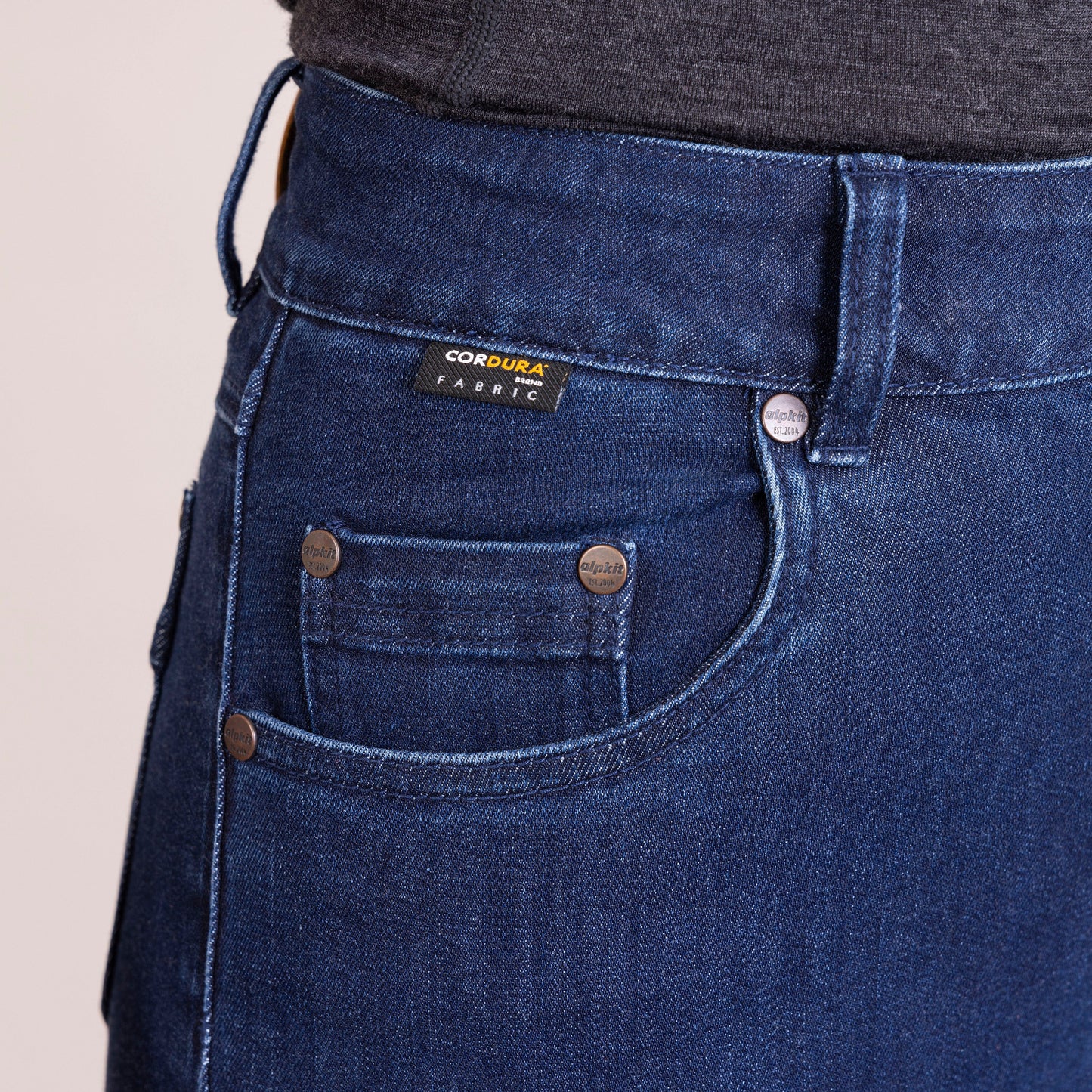 Jeanie [Womens]